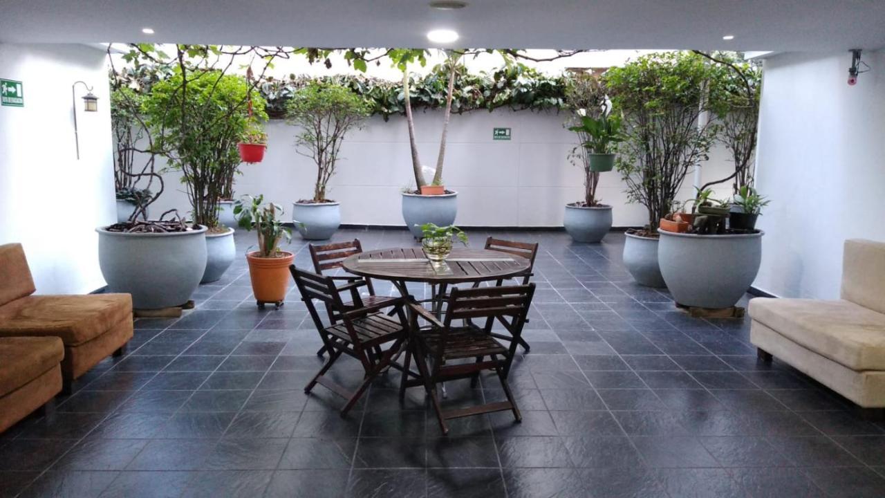 Moderno Apartamento Poblado 10 Min Del Lleras Y Provenza Appartement Medellín Buitenkant foto